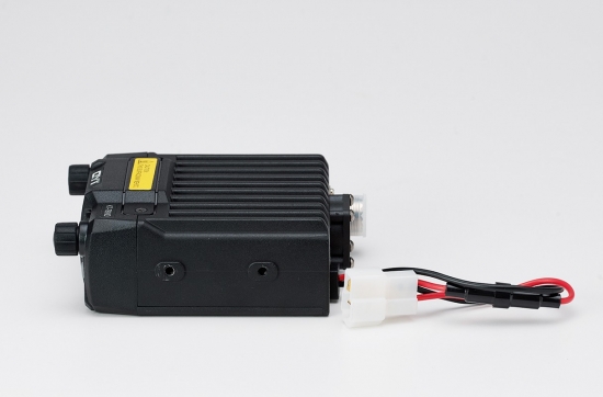 Radio móvil KT-7900C de 25W con salto de frecuencia, banda dual UV y transceptor de radio bidireccional con red automática